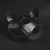 Černá kožená maska kočky